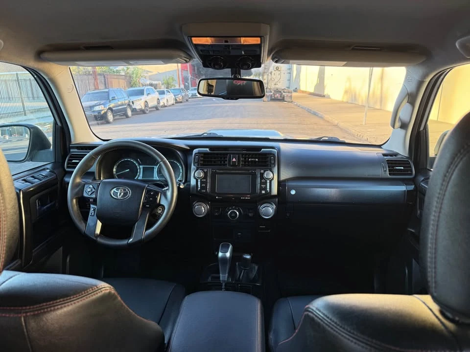 2018 Toyota 4Runner 5th Gen - Image 14 of 19