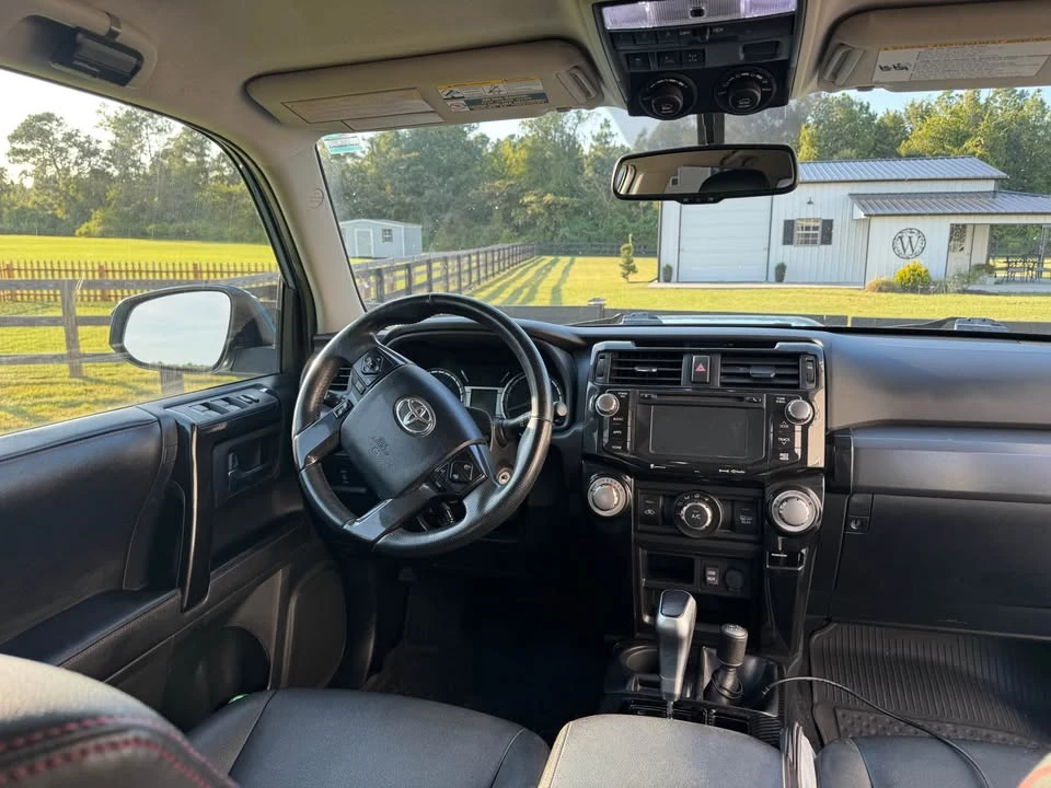 2018 Toyota 4Runner 5th Gen - Image 6 of 7