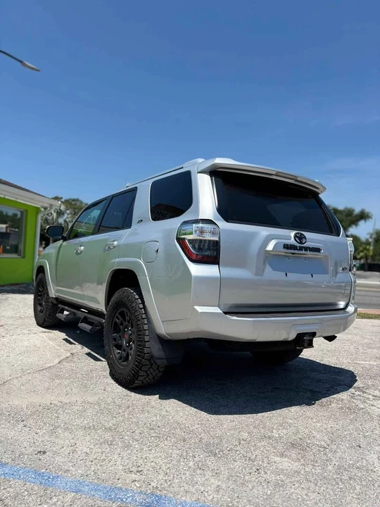 2018 Toyota 4Runner 5th Gen - Image 4 of 10