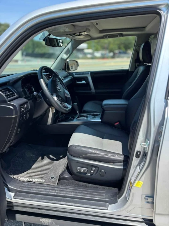 2018 Toyota 4Runner 5th Gen - Image 7 of 10