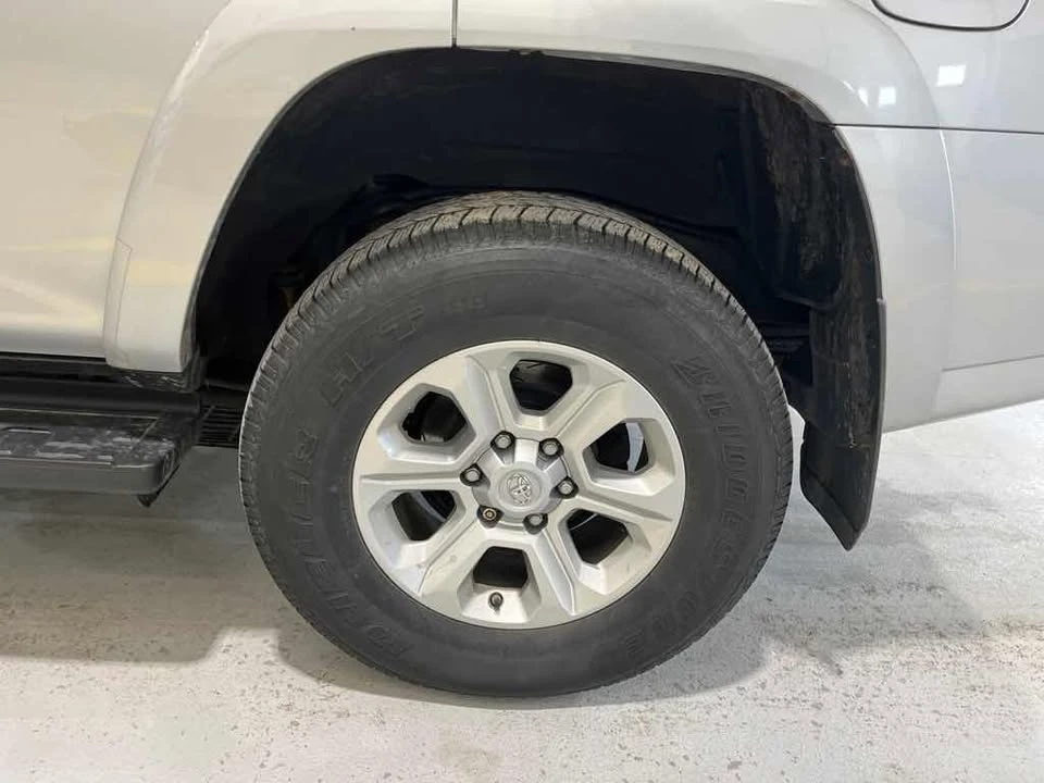 2018 Toyota 4Runner 5th Gen - Image 8 of 10