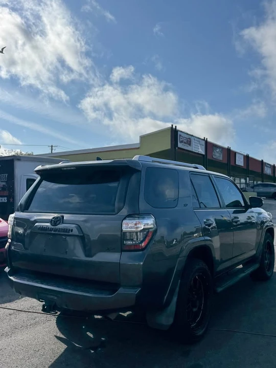 2018 Toyota 4Runner 5th Gen - Image 5 of 13