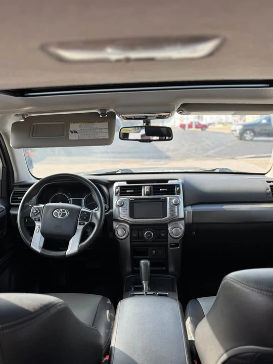 2018 Toyota 4Runner 5th Gen - Image 12 of 13