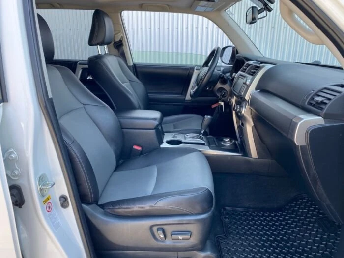 2018 Toyota 4Runner 5th Gen - Image 6 of 15
