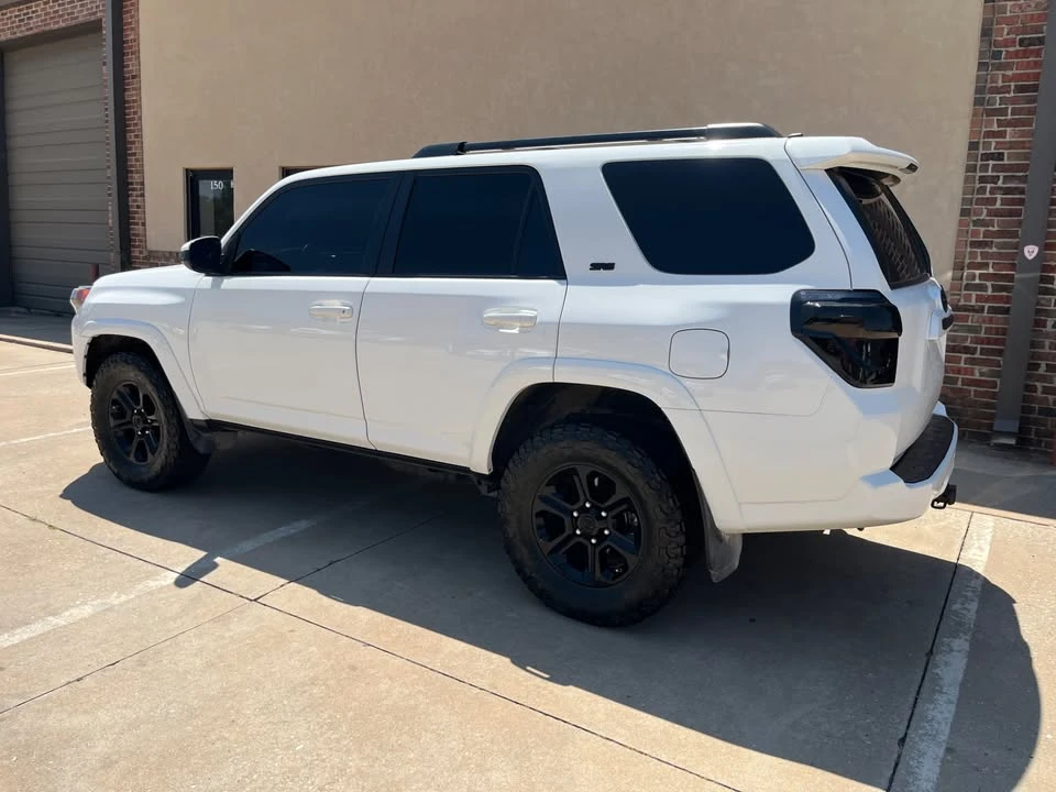 2018 Toyota 4Runner 5th Gen - Image 11 of 20