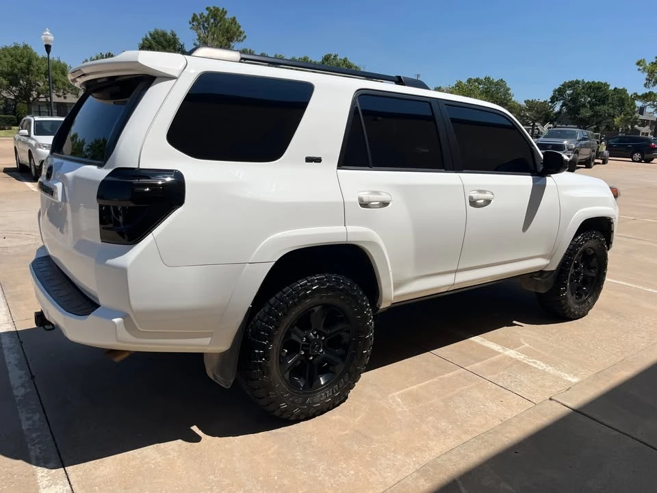 2018 Toyota 4Runner 5th Gen - Image 6 of 20