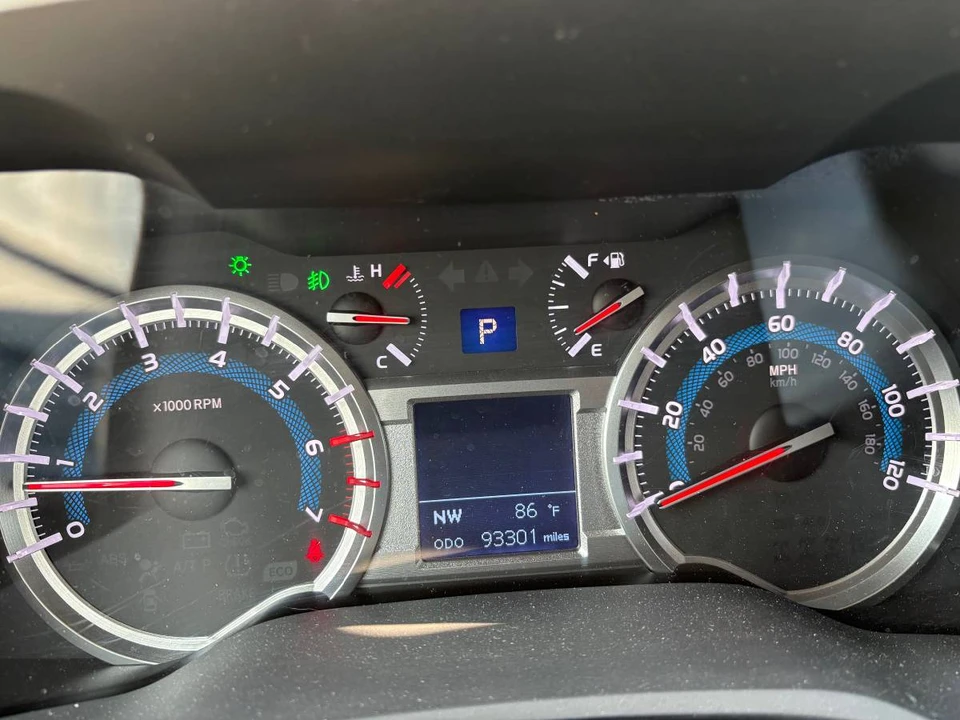 2018 Toyota 4Runner 5th Gen - Image 10 of 10