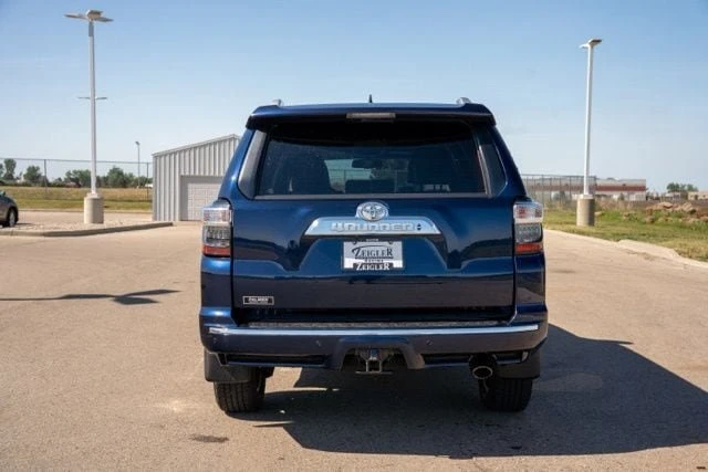 2018 Toyota 4Runner 5th Gen - Image 4 of 10
