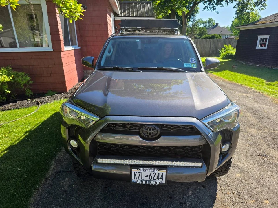 2018 Toyota 4Runner 5th Gen - Image 6 of 12