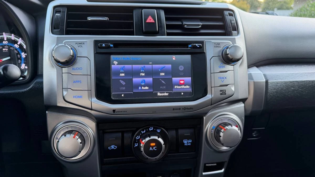 2018 Toyota 4Runner 5th Gen - Image 18 of 20