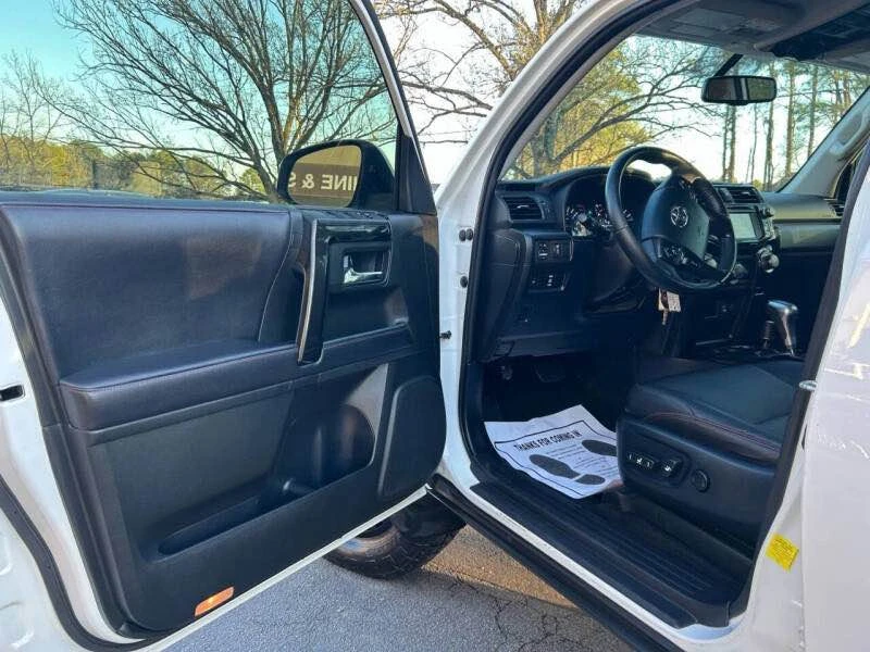 2018 Toyota 4Runner 5th Gen - Image 10 of 20