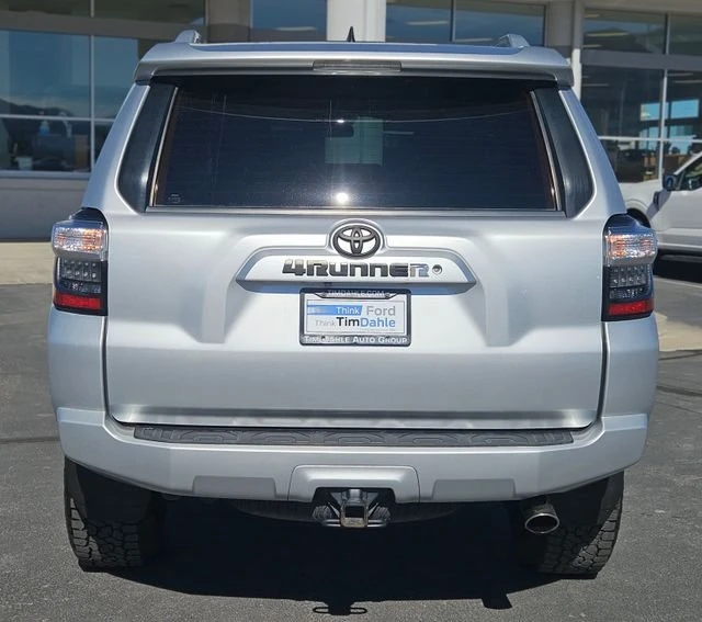 2018 Toyota 4Runner 5th Gen - Image 3 of 12