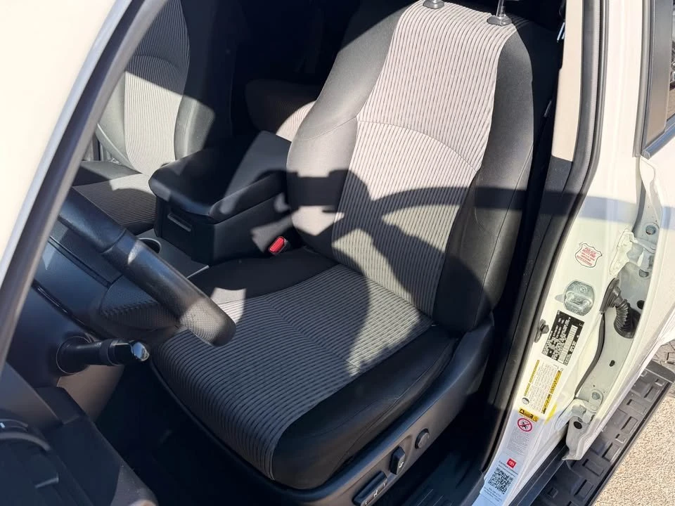 2018 Toyota 4Runner 5th Gen - Image 10 of 18