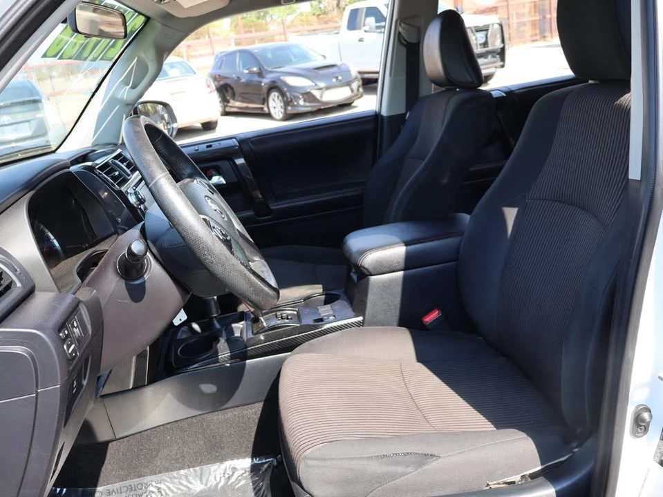 2018 Toyota 4Runner 5th Gen - Image 6 of 10