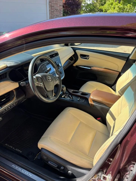 2018 Toyota Avalon 4th Gen - Image 2 of 7