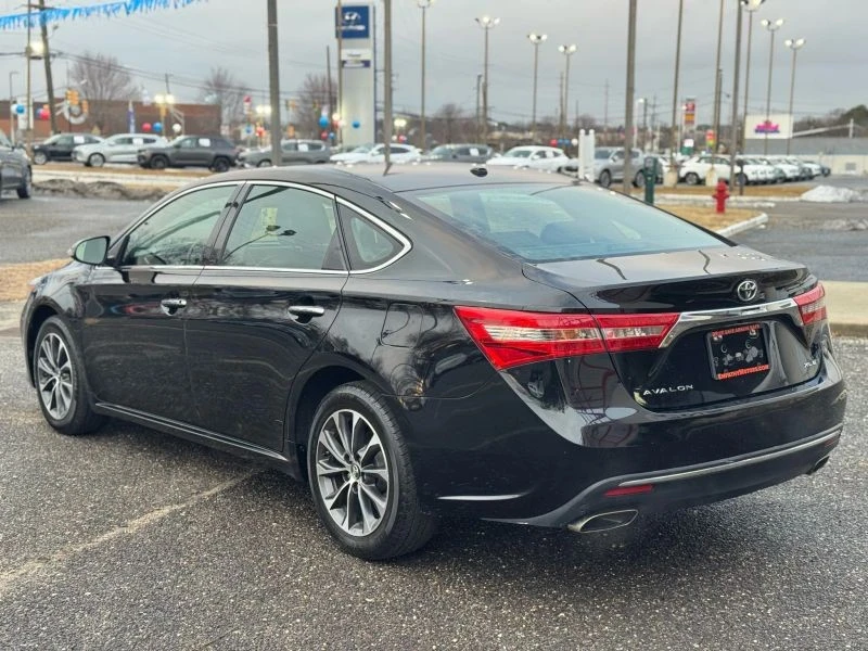 2018 Toyota Avalon 4th Gen - Image 3 of 12