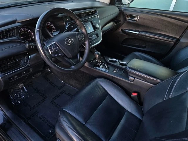 2018 Toyota Avalon 4th Gen - Image 8 of 12