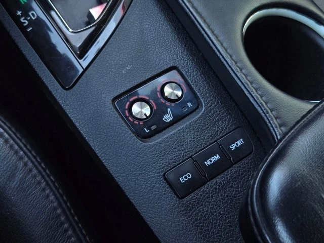 2018 Toyota Avalon 4th Gen - Image 19 of 21