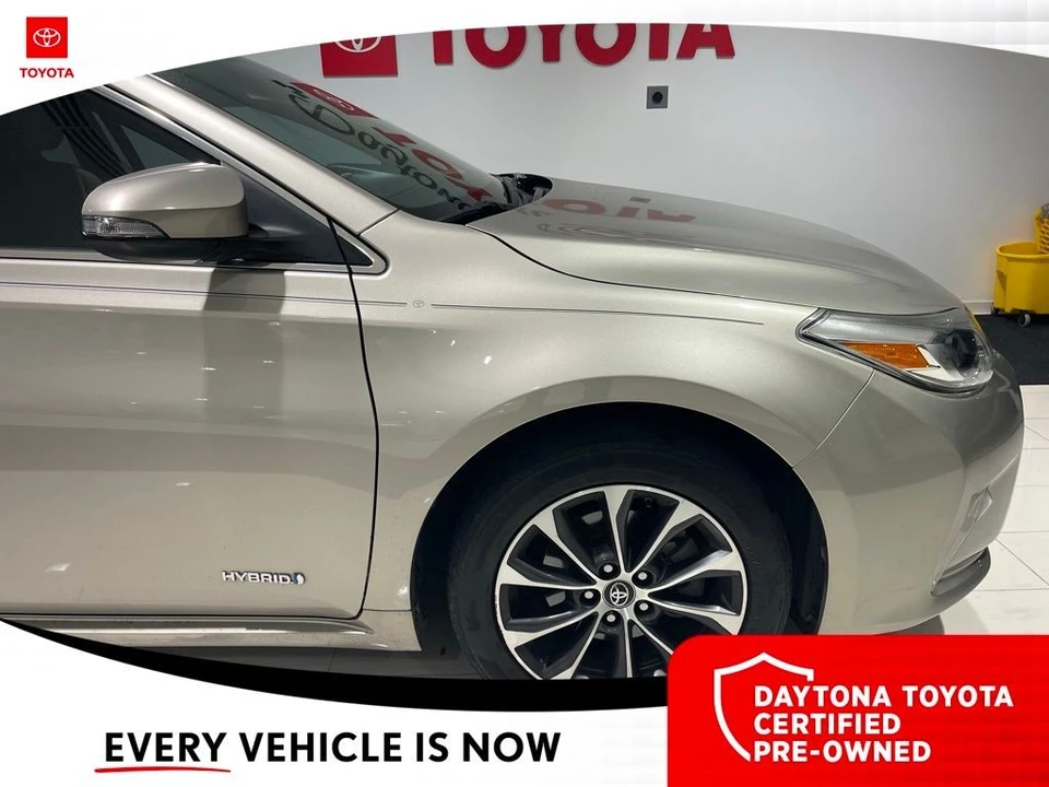 2018 Toyota Avalon 4th Gen - Image 4 of 10