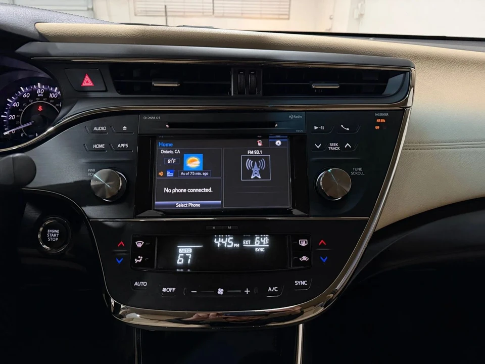 2018 Toyota Avalon 4th Gen - Image 12 of 17