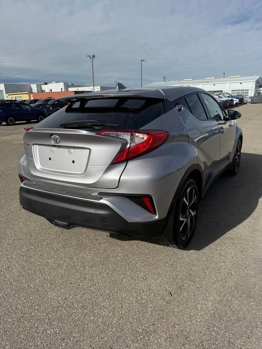 2018 Toyota C-HR - Image 3 of 8