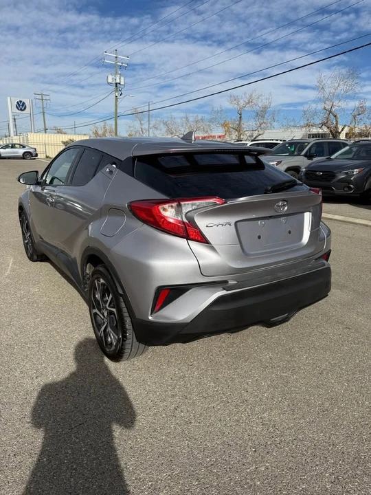 2018 Toyota C-HR - Image 4 of 8