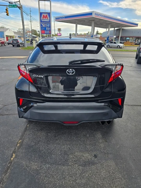 2018 Toyota C-HR - Image 4 of 10