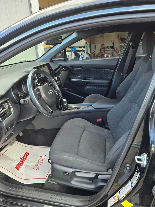 2018 Toyota C-HR - Image 9 of 10