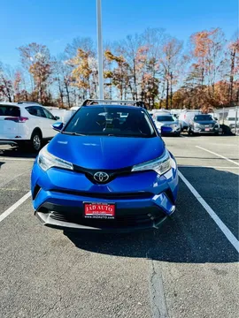 2018 Toyota C-HR LE Sport Utility 4D