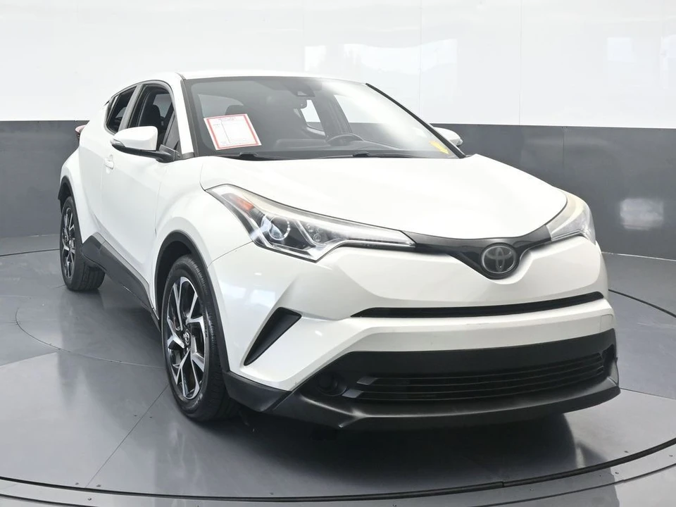 2018 Toyota C-HR - Image 9 of 12