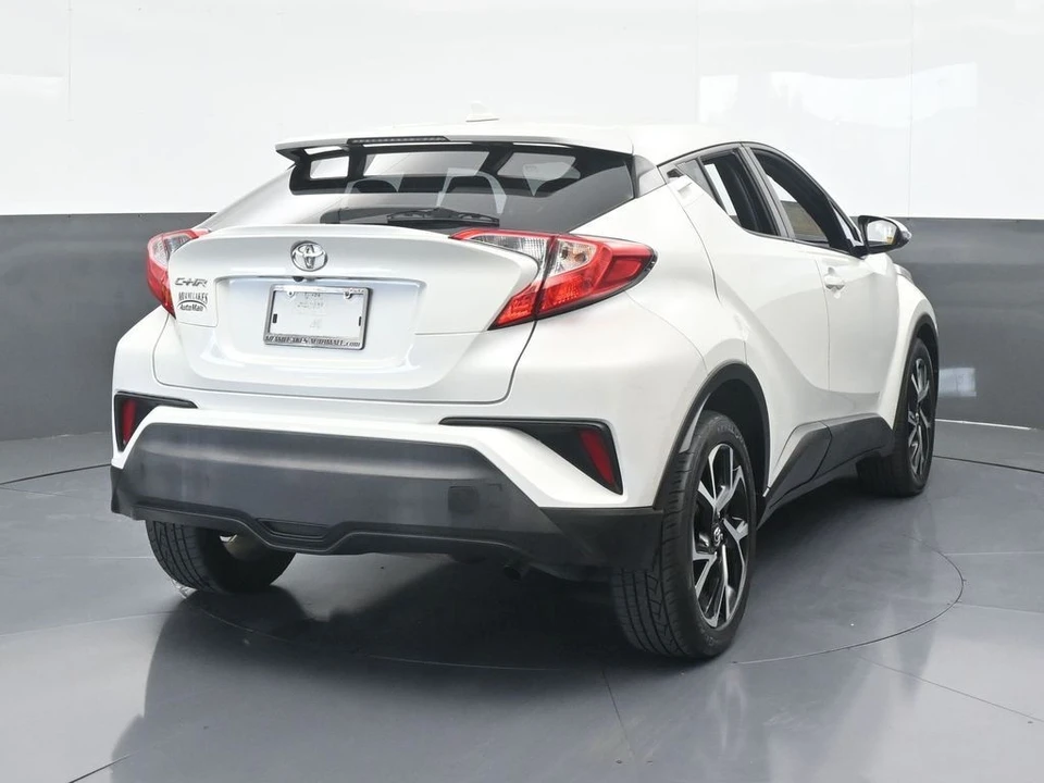 2018 Toyota C-HR - Image 5 of 12