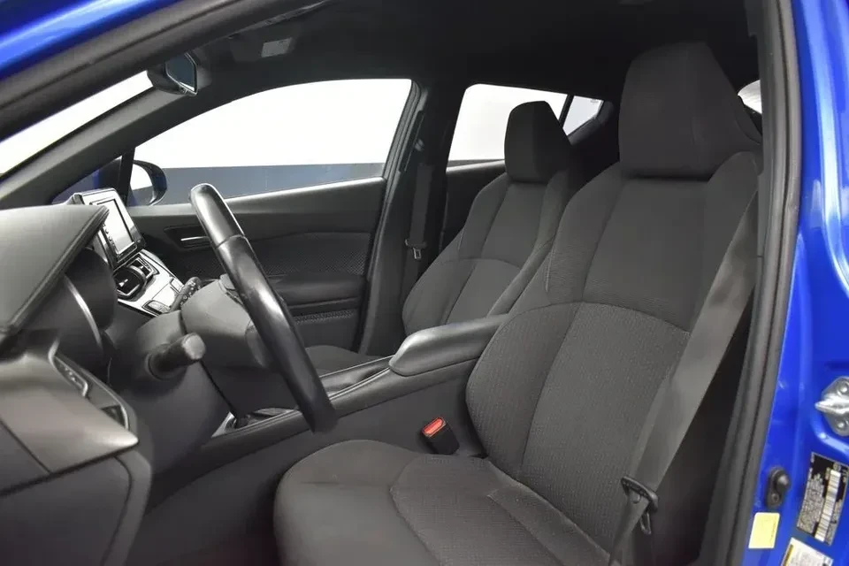 2018 Toyota C-HR - Image 5 of 7