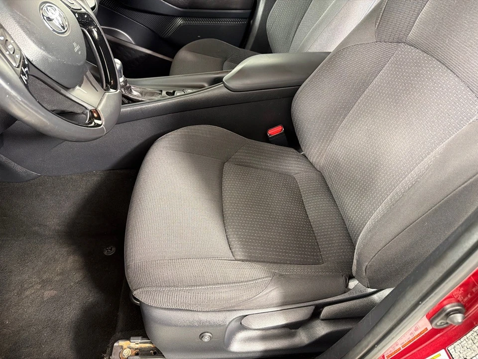 2018 Toyota C-HR - Image 10 of 12