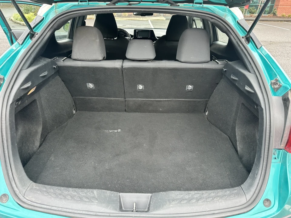 2018 Toyota C-HR - Image 17 of 17