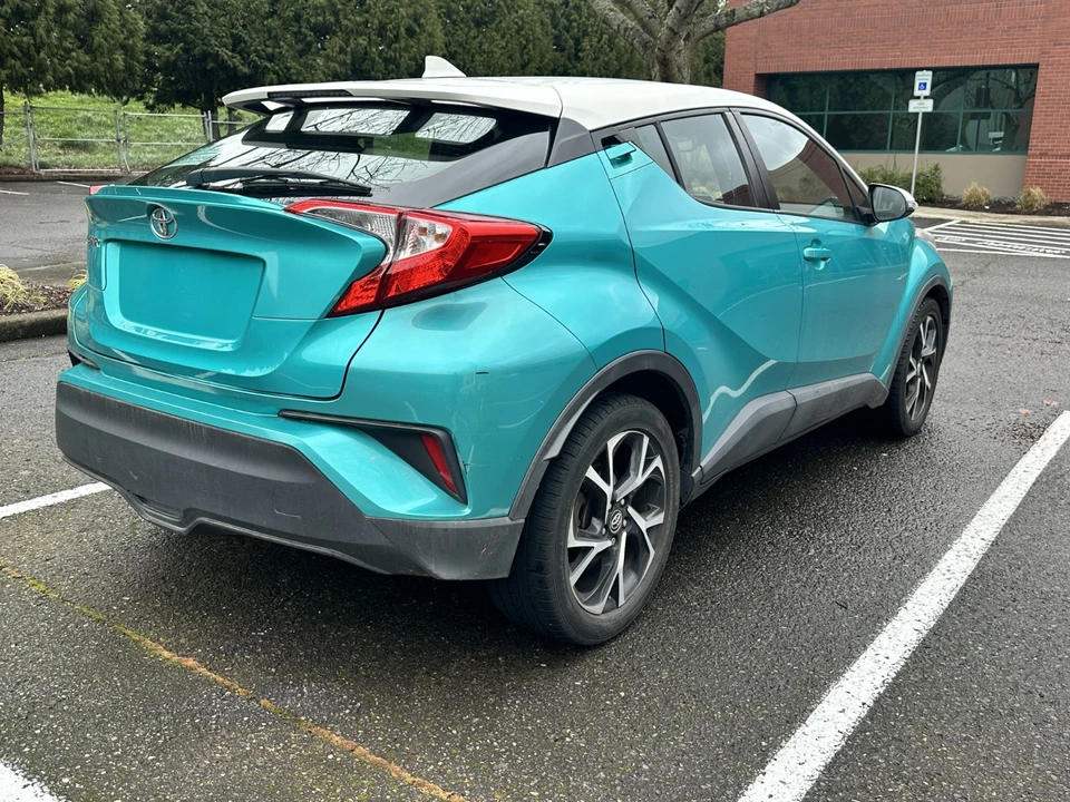 2018 Toyota C-HR - Image 9 of 17