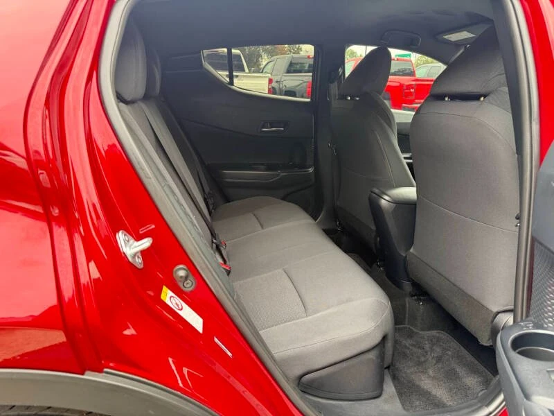 2018 Toyota C-HR - Image 10 of 10