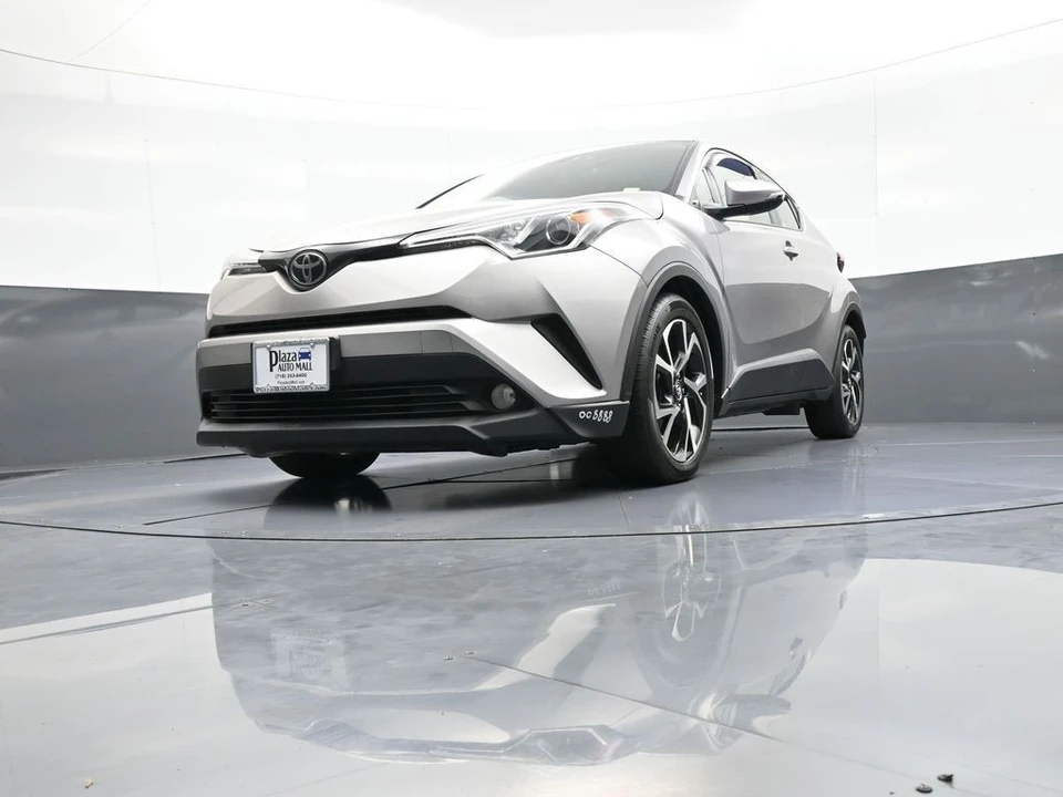 2018 Toyota C-HR - Image 24 of 31