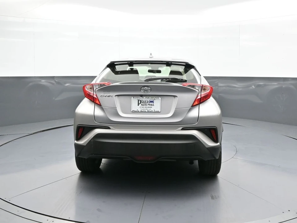 2018 Toyota C-HR - Image 7 of 31