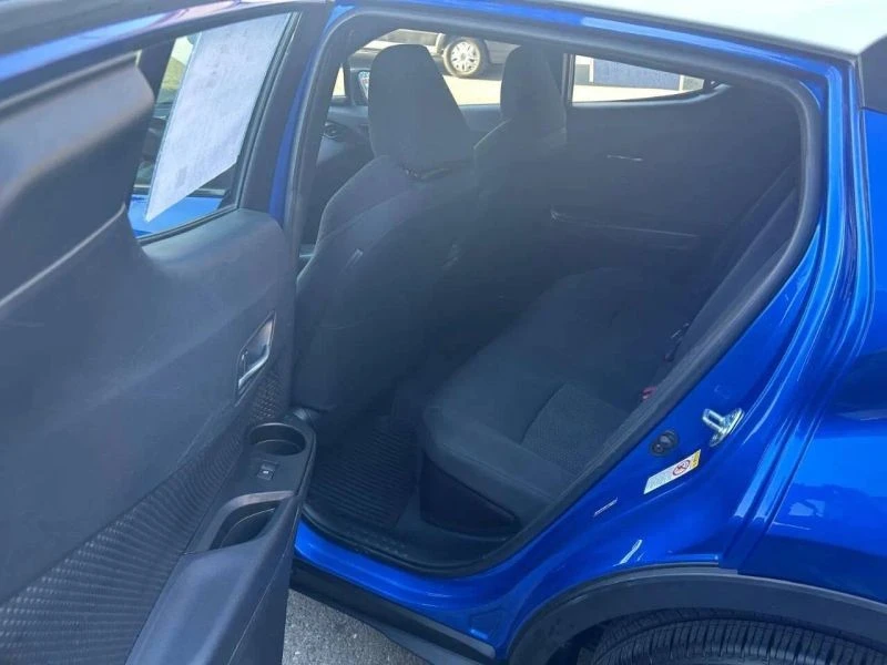 2018 Toyota C-HR - Image 10 of 12
