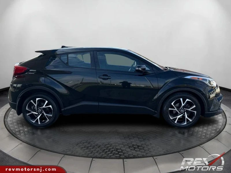 2018 Toyota C-HR - Image 6 of 12