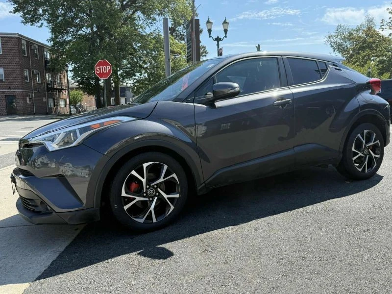 2018 Toyota C-HR - Image 5 of 12