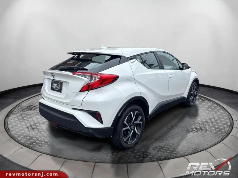 2018 Toyota C-HR - Image 5 of 12
