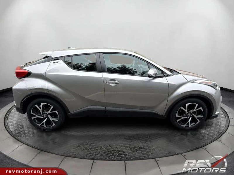 2018 Toyota C-HR - Image 6 of 12