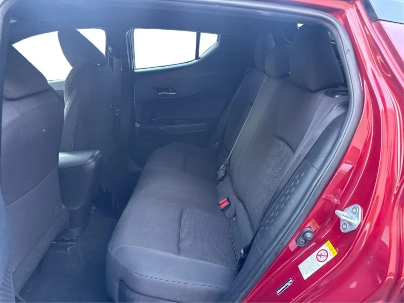 2018 Toyota C-HR - Image 10 of 12