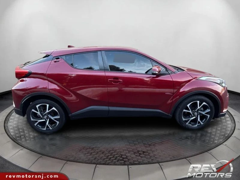 2018 Toyota C-HR - Image 6 of 12