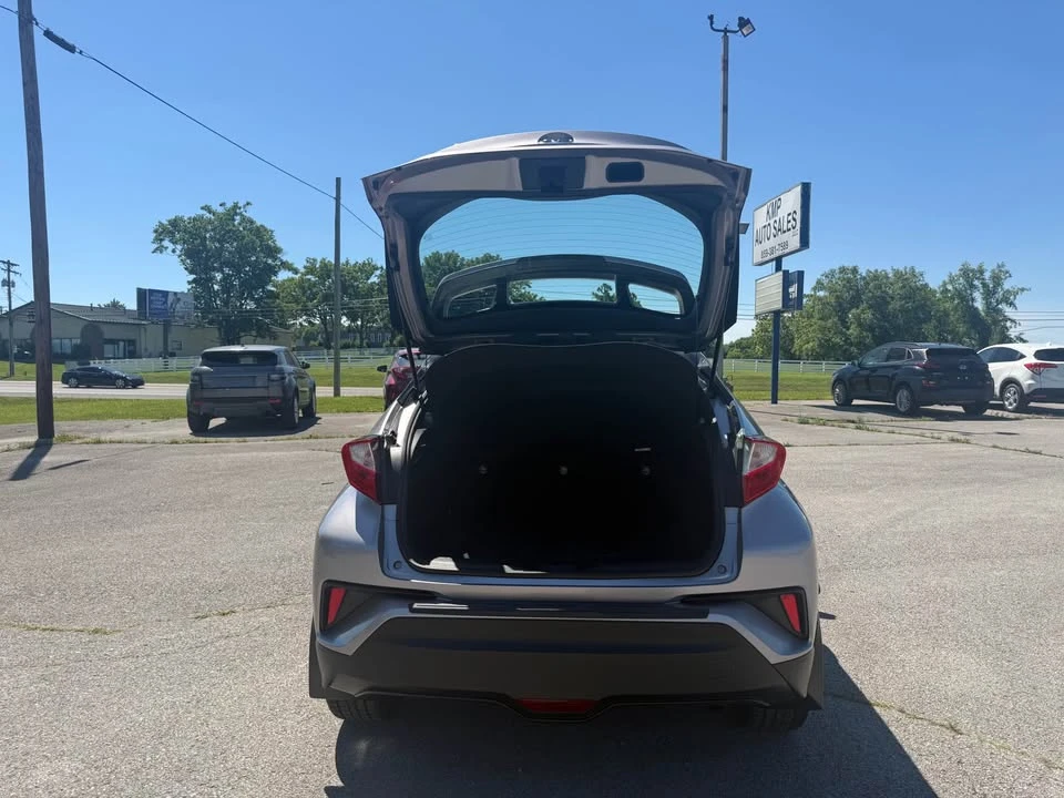 2018 Toyota C-HR - Image 5 of 10