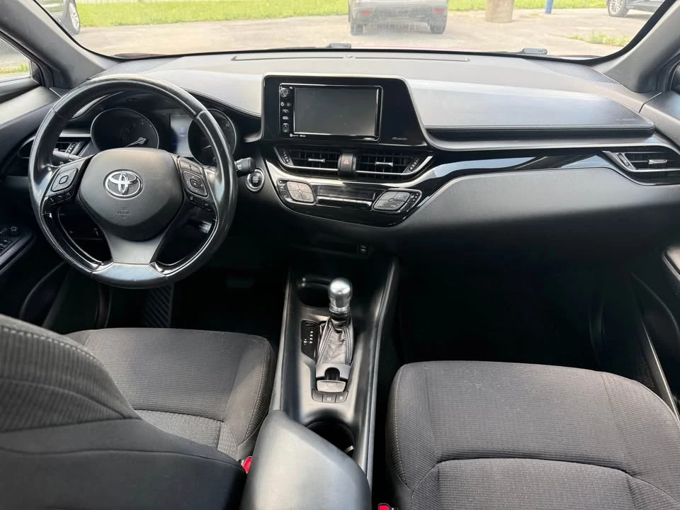 2018 Toyota C-HR - Image 8 of 10