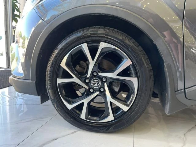 2018 Toyota C-HR - Image 30 of 31