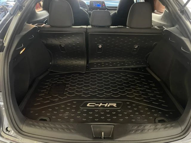 2018 Toyota C-HR - Image 21 of 31