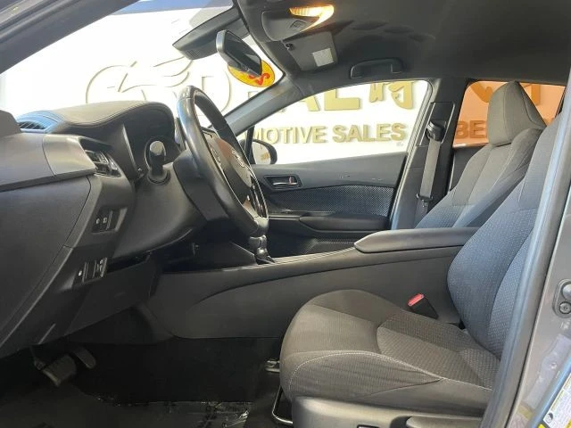 2018 Toyota C-HR - Image 9 of 31
